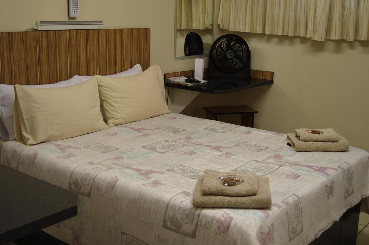 Aaa Rose Garden Guesthouse Mookgophong Exterior foto